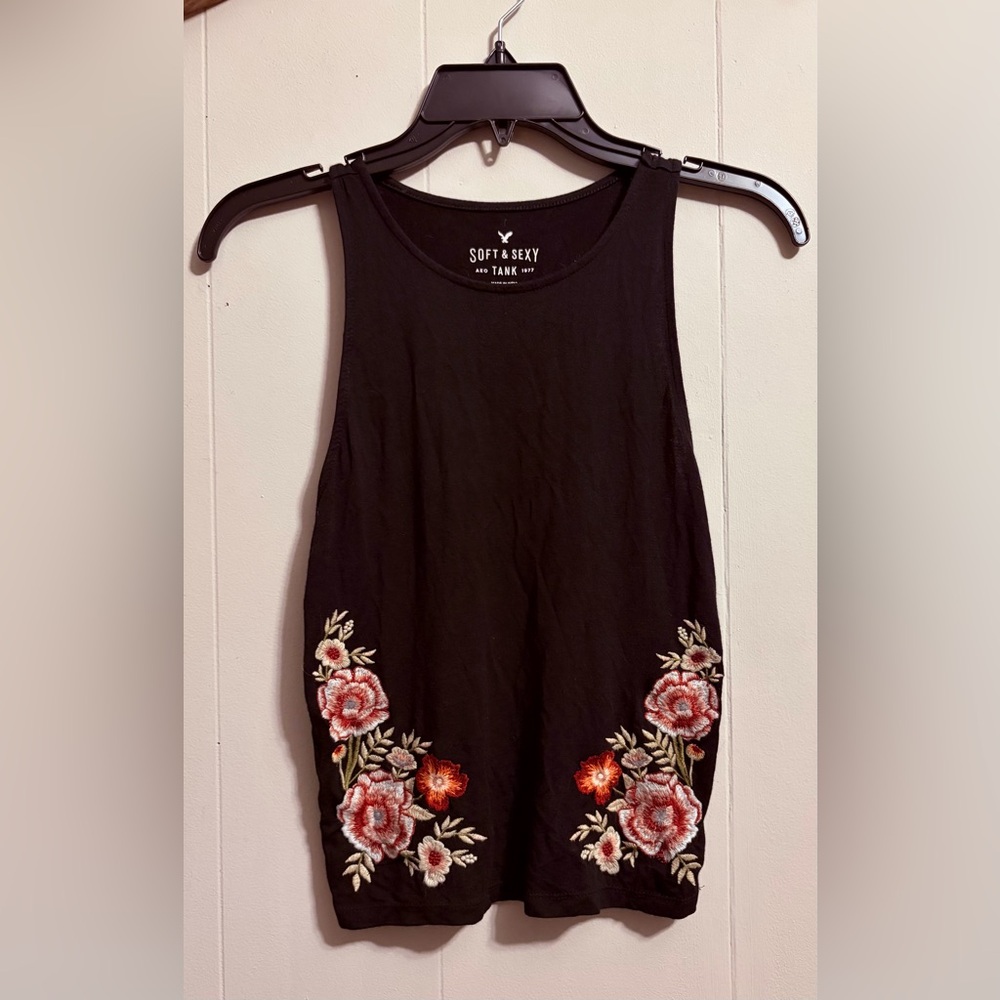 American Eagle Outfitters Black Floral Embroidered Tank Top